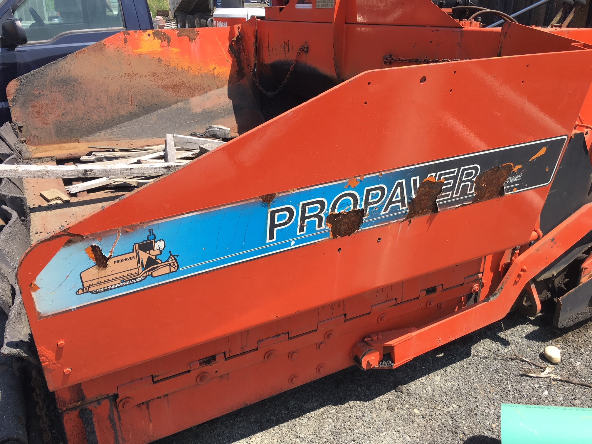 Gilcrest Asphalt Paver Propaver 813 9000 SOLD! United Exchange USA