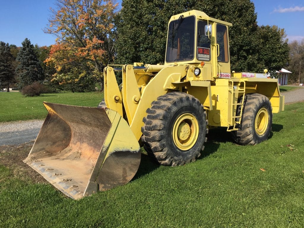 Trojan 3500 Z Articulated Rubber Tire Loader 24'000 United Exchange USA