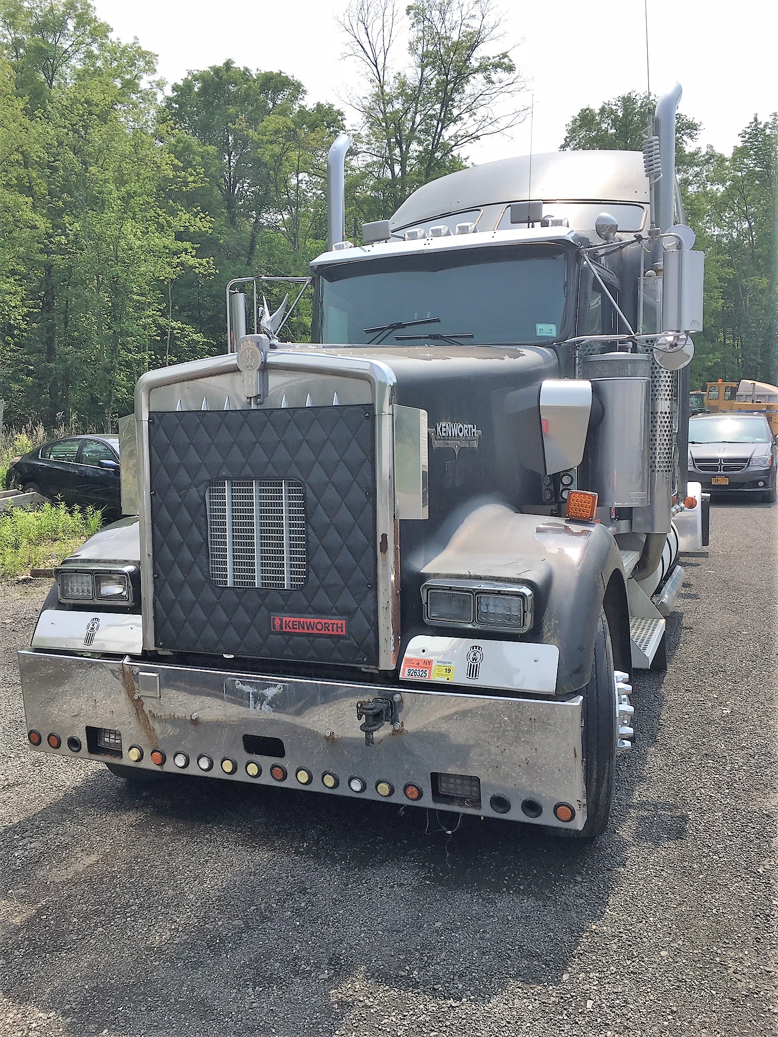 Kenworth Semi Truck Tractor $22'000 SOLD! - United Exchange USA