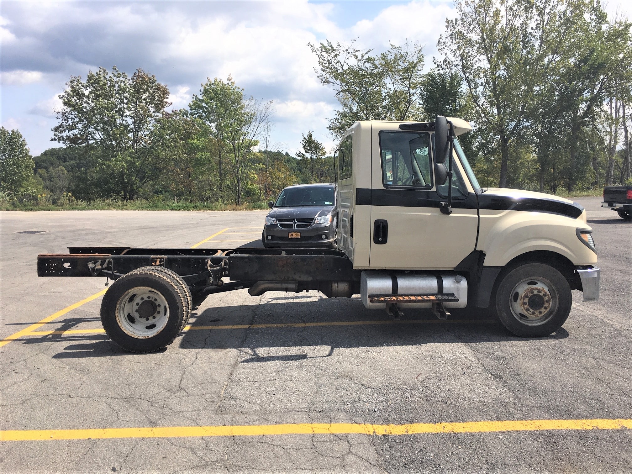 International Cab & Chassis 8'000 SOLD! United Exchange USA