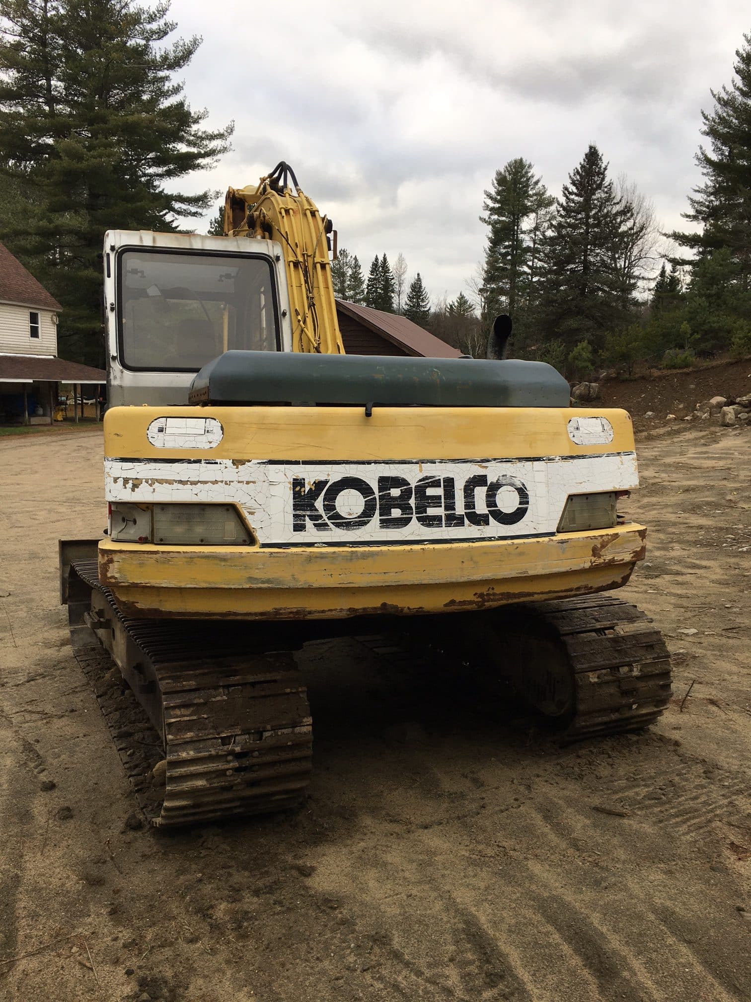 Kobelco Hydraulic Excavator $18'000 - United Exchange USA
